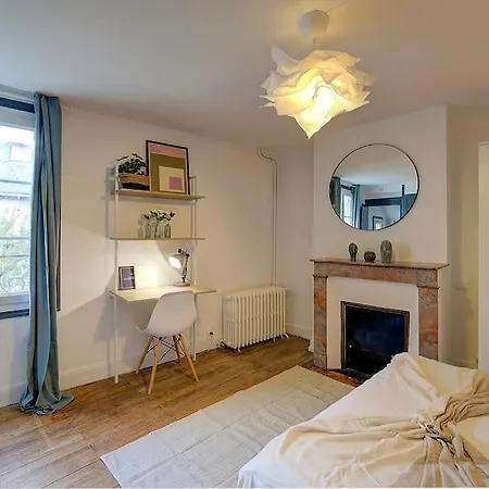 Apartment Grand - Proche Bord De Loire - Wifi